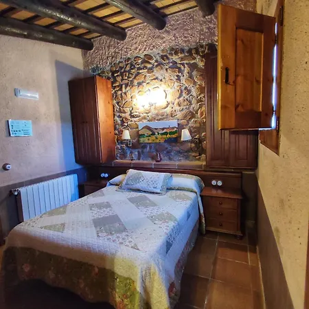 Masia Can Felip B&B Llinars del Valles Exterior photo